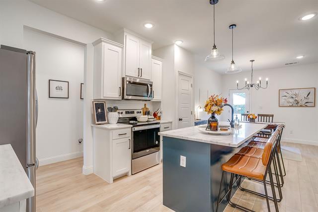 Photo - 2217 Forest Hill Ln