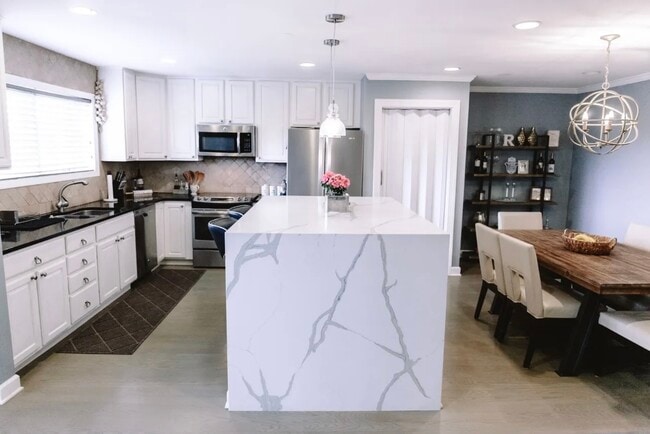 Photo - 1828 Wildberry Dr Unit C