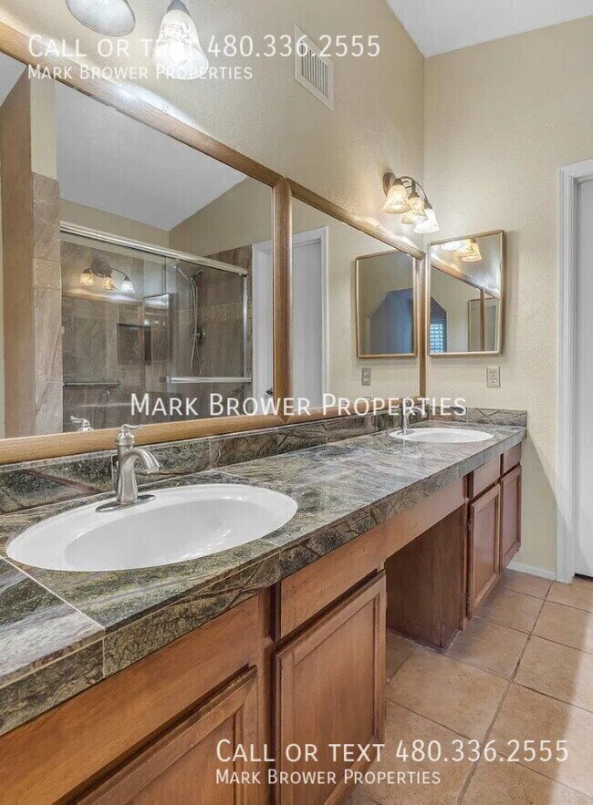Photo - 4169 W Gary Dr