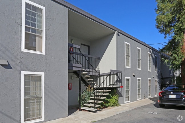 Photo - Sequoyah Apartments