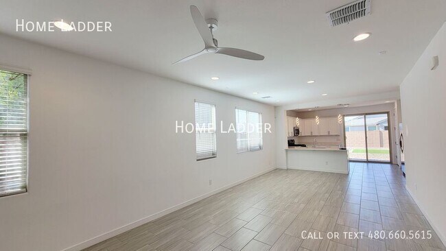 Photo - 9222 W Roma Ave