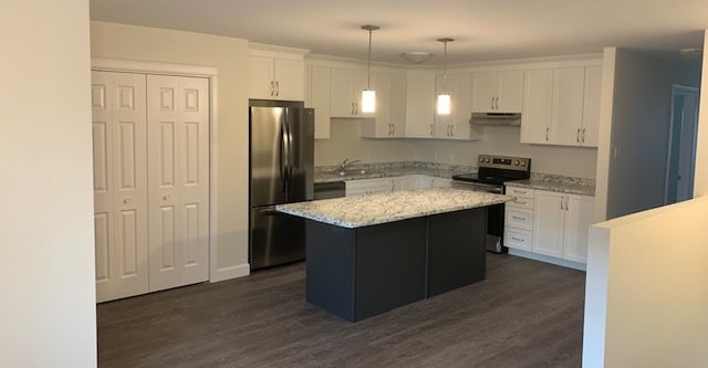 Photo - 300 Kooiman Av