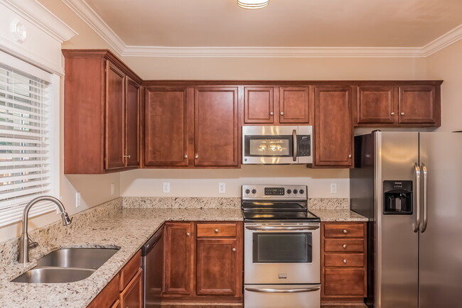 Photo - 111 Coldwater Dr