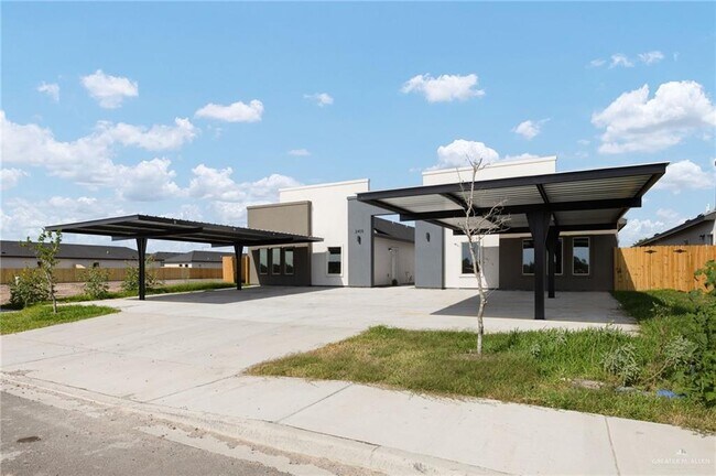 Photo - 21 Hilltop Ave