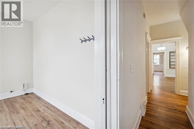 Photo - 51 Smith Ave