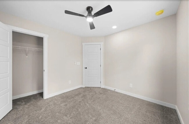 324 Mitchell St