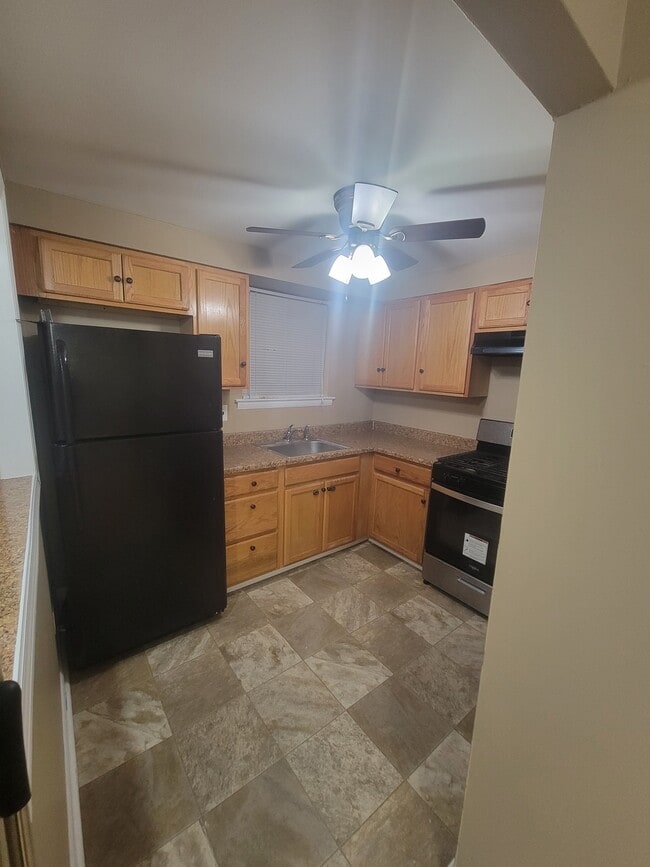 Photo - 9448 Lansford St Unidad 1st Flr