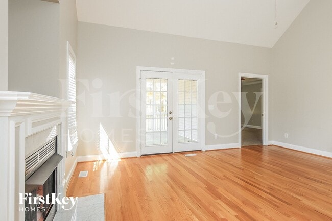 Photo - 85 Great Oak Dr