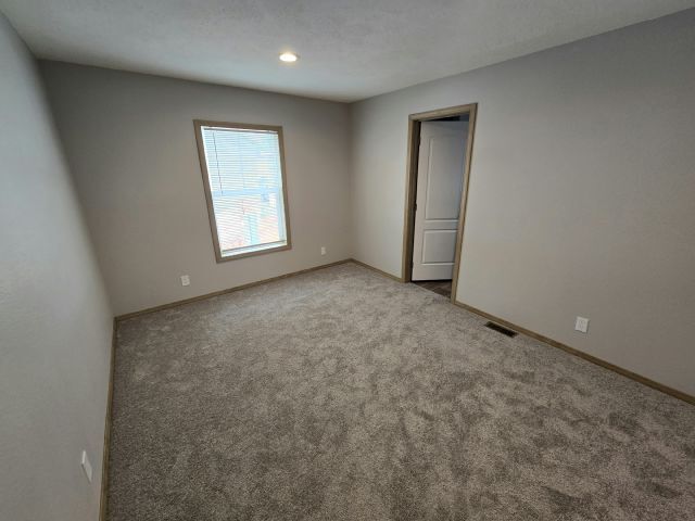 Photo - 118 Lynn Ln
