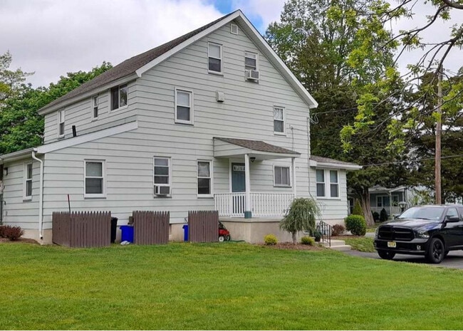 Photo - 203 E Pacific Ave Unidad 2