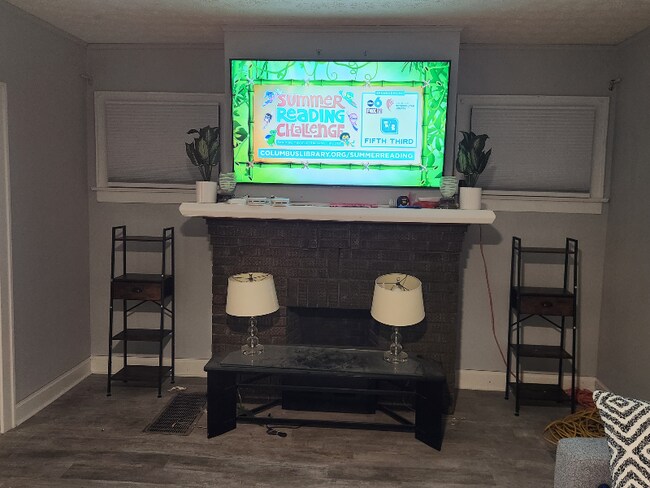 Photo - 966 S 18th St