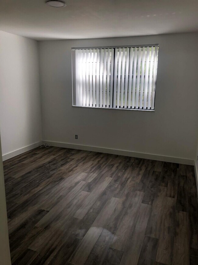 Photo - 2840 Coral Springs Dr Unit 2840