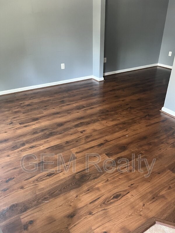 Photo - 7120 Azalea Dr