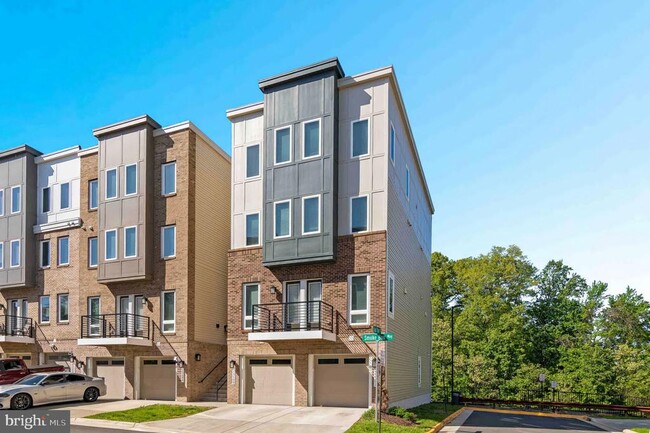 Photo - 15500 Smoke Box Way Townhome