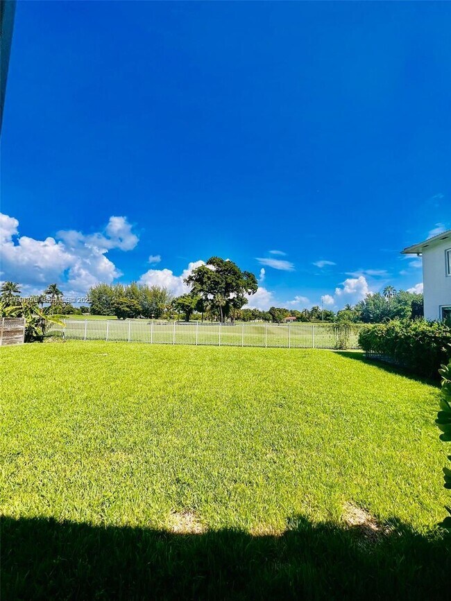 Photo - 125 S Shore Dr Unit 2