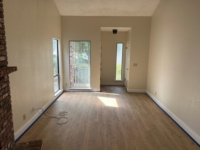 Photo - 1710 Avondale Ave