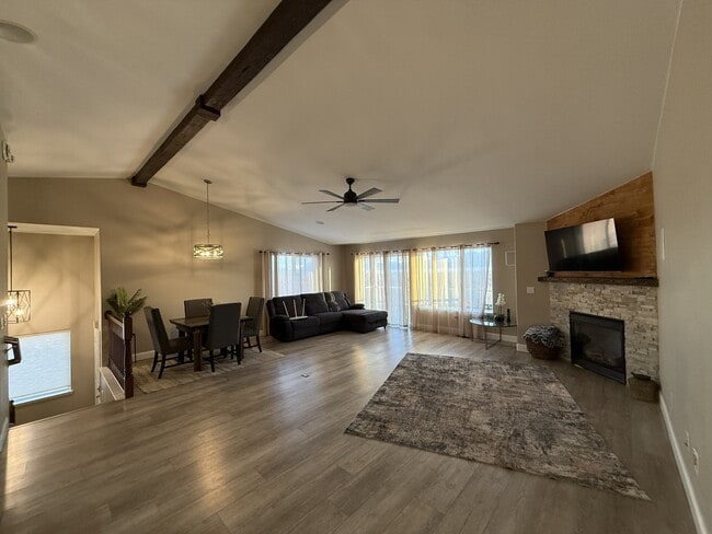 Photo - 6160 S Clearview Loop