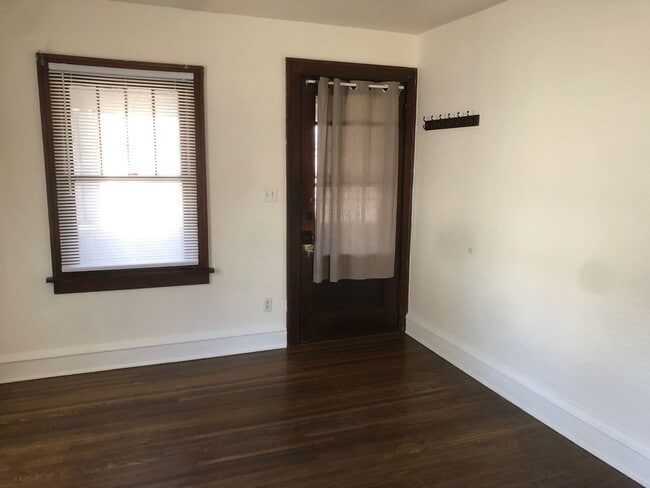 Photo - Charming 2 Bedroom House!