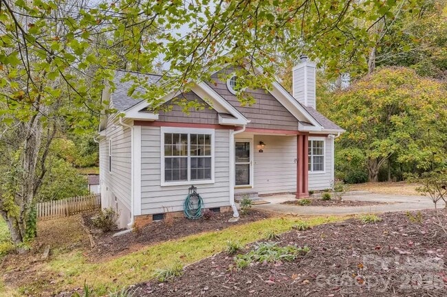 Photo - 431 Cedarcroft Dr