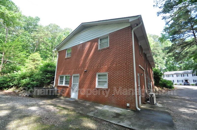 Building Photo - 1426 Old Trinity Cir Unit #11