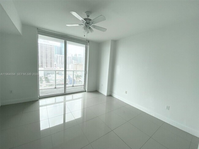 Photo - 244 Biscayne Blvd Unit 1604