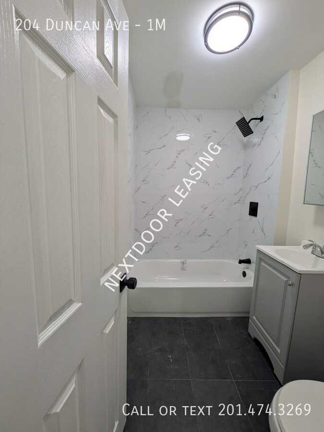 Photo - 204 Duncan Ave Unit 1M