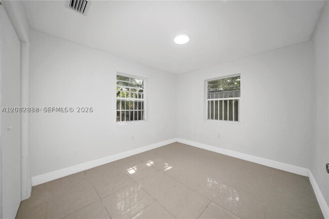 Photo - 5545 NW 3rd Ave Unit E