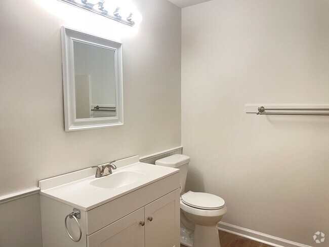 Building Photo - 811 Graham Rd Unit 811-A Rental