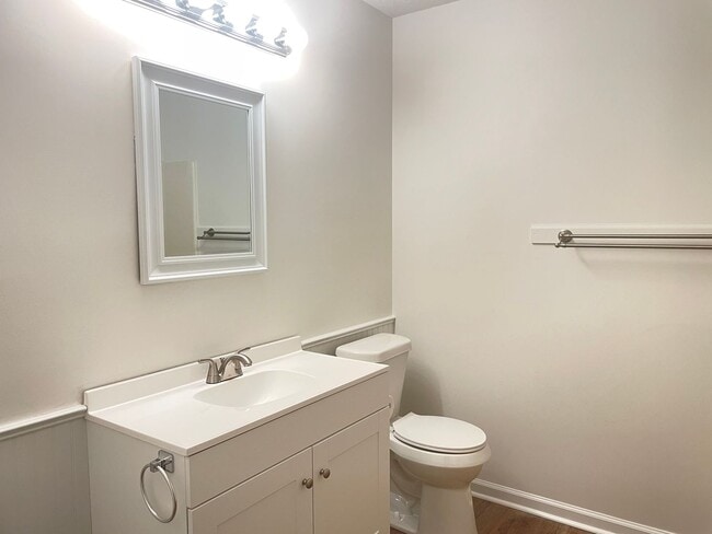 Building Photo - 811 Graham Rd Unit 811-A Rental