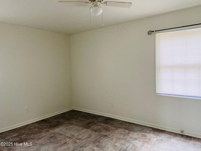 Photo - 1108 Weeks St Unit A