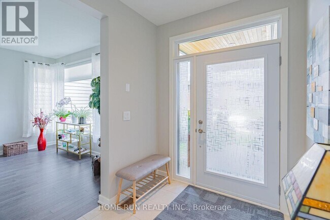 Photo - 451 Longworth Ave