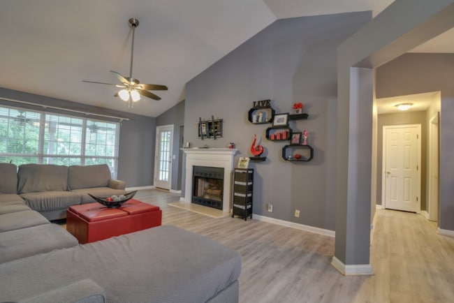 Photo - Beautiful 4BR Mt. Juliet Home in Top Schoo...