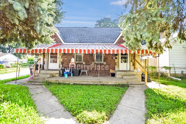 Building Photo - 1525 N Colorado Ave