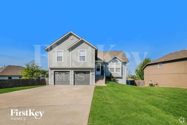 Building Photo - 812 Emerson Dr Rental