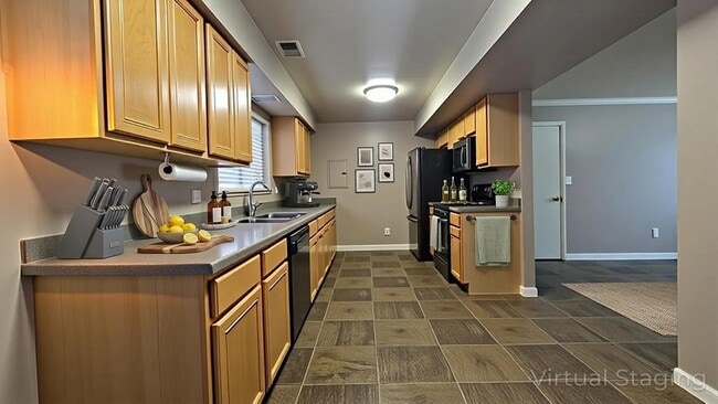 Photo - 101 Ashland Ave Unit 2N