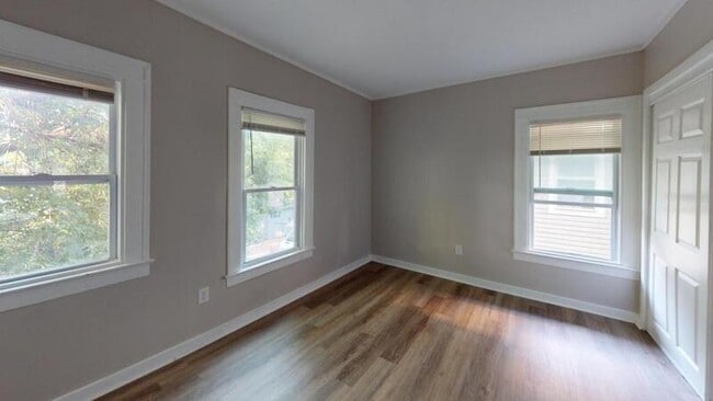 116 Ridgeway Ave