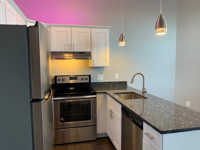 Photo - 148 Main St Unit 204