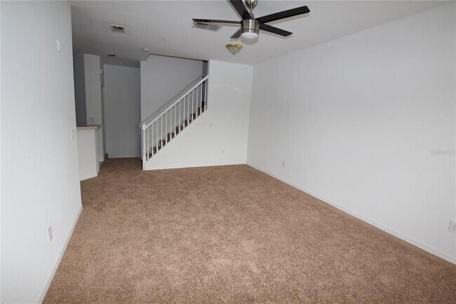 Photo - 2604 Grand Central Pkwy