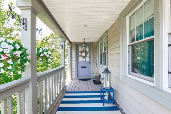 Photo - Beautiful Single Family Home in Willoughby Beach!!