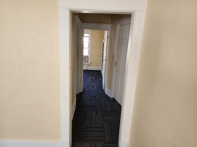 Photo - 2540 South St Unit 4