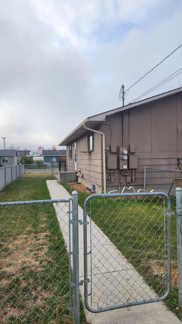 Photo - SUS1740 Unit B