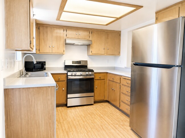 1239 Foothill Blvd Unit 104