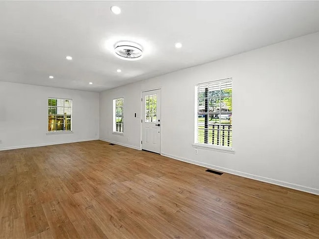 Photo - 1917 Connally Dr