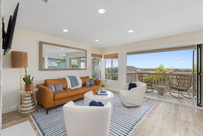 Building Photo - Ocean View Leucadia Townhome | Walk to Beach, Dining & More