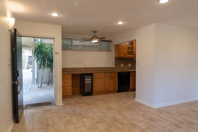 Photo - 465 S Los Robles Ave Unit # 2