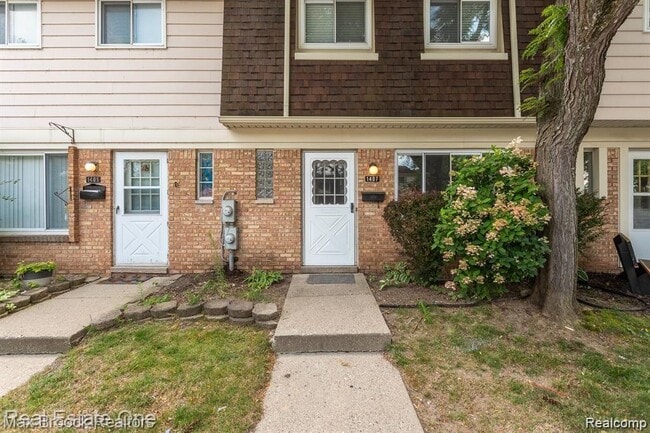 Building Photo - 1407 Laurel Valley Dr