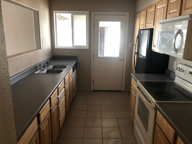 Photo - 3 bed/1 bath/1 car garage home for rent in N. Reno