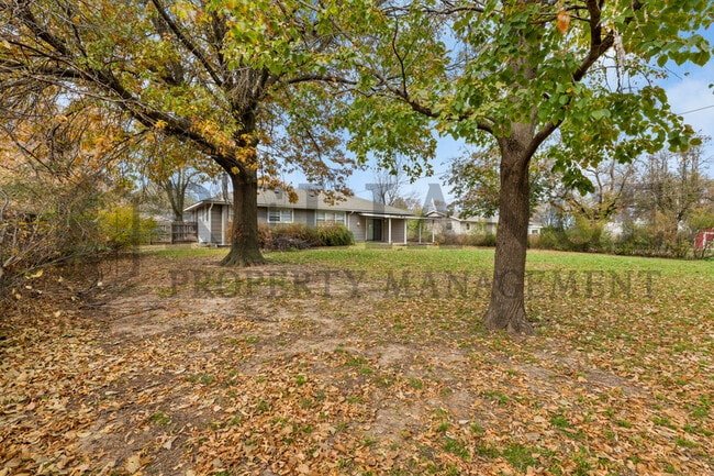 Photo - 512 Cindy St