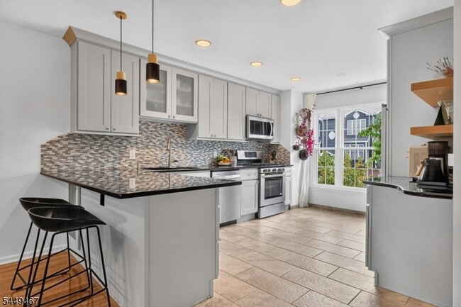 Photo - 100 Glenridge Ave Unidad 12