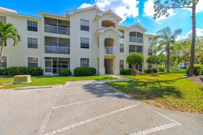 Photo - ** 2/2 CONDO LOCATED IN ST. CROIX NORTH NA... Unit 921